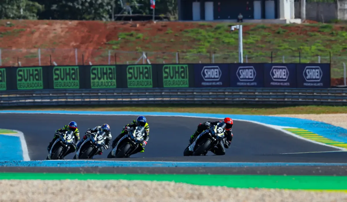 Curvelo recebe terceira etapa do MOTO1000GP (2)