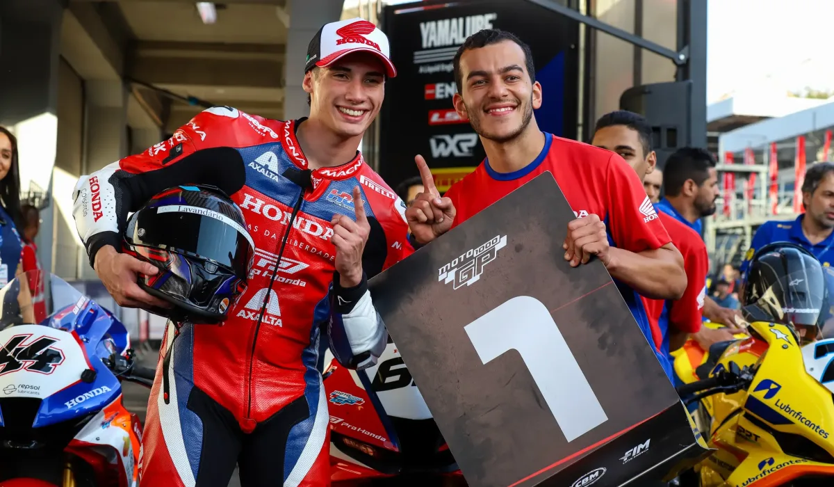 Kevin Fontainha venceu mais uma no MOTO1000GP