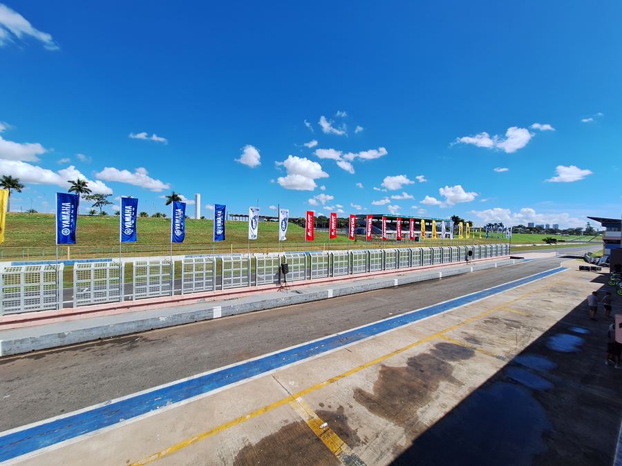 MOTO1000GP quinta feira bastidores 2024 20