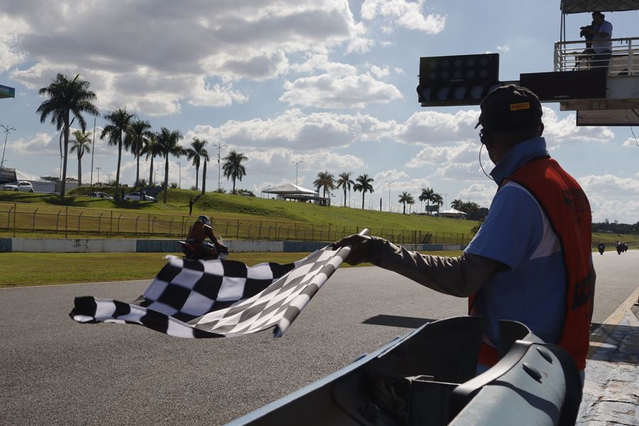 2024 etapa 1 sabado pista 09