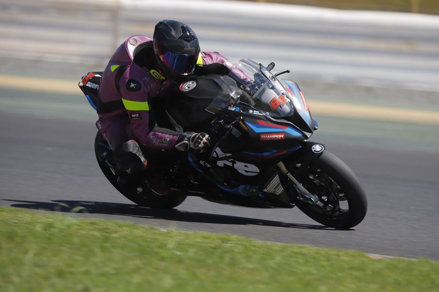 sexta feira gp300motul 2024 10
