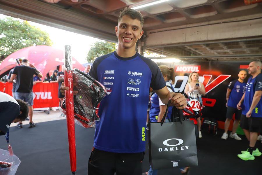 M1GP 2024 etapa 02 sexta Motul kit 28