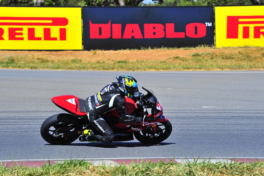 M1GP 2024 etapa 02 sexta gp300 21