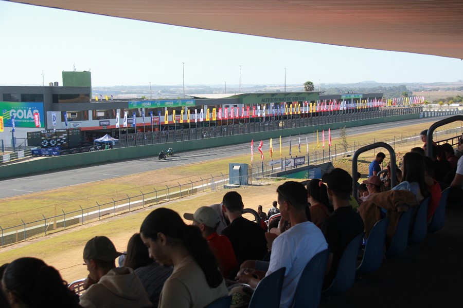 m1gp 2024 etapa 03 domingo publico 40