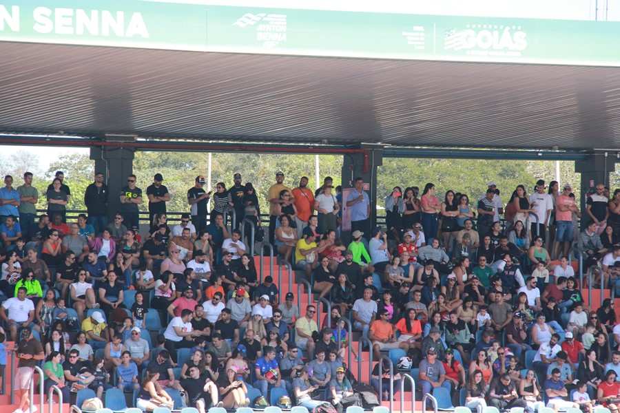 m1gp 2024 etapa 03 domingo publico 54