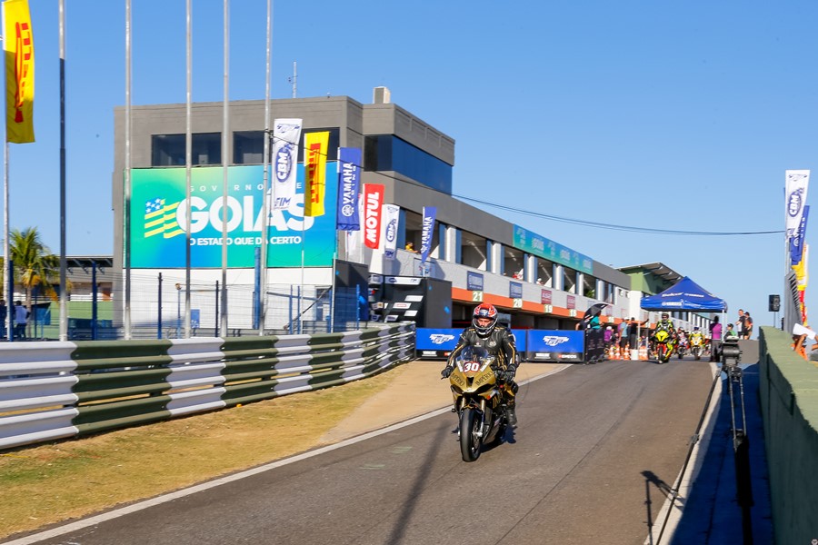 m1gp 2024 etapa 03 sabado 00 (1)