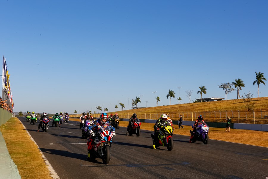 m1gp 2024 etapa 03 sabado 011 (1)