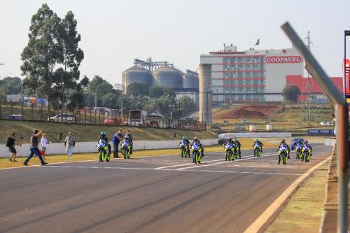 m1gp etapa 04 cascavel sabado R15 04