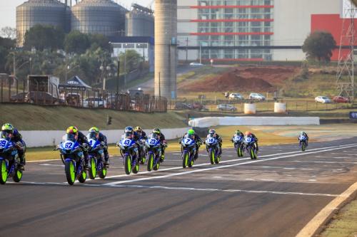 m1gp etapa 04 cascavel sabado R3 15