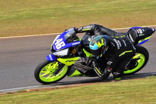 m1gp etapa 04 cascavel sexta-feira R15 27