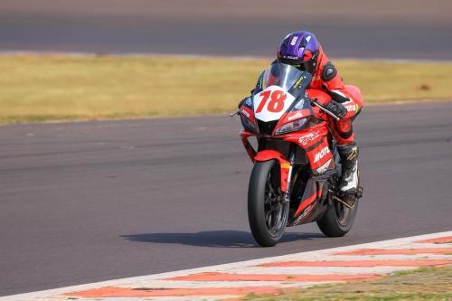 m1gp etapa 04 cascavel sexta-feira gp300 54