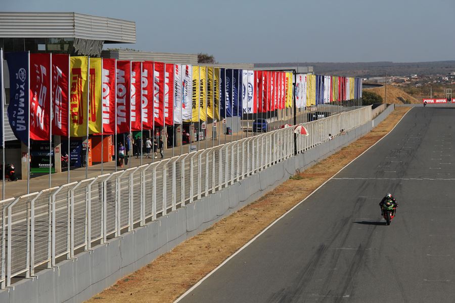 m1gp etapa 05 curvelo sexta bastidores gp 10