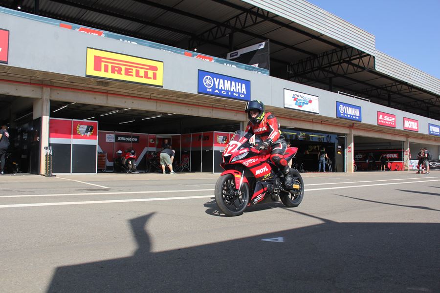 m1gp etapa 05 curvelo sexta bastidores gp 13