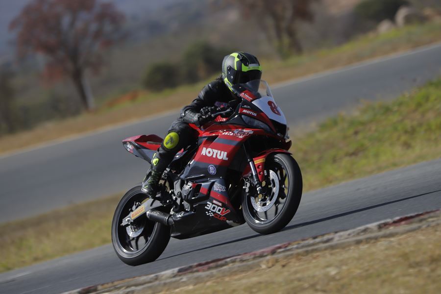 m1gp etapa 05 curvelo sexta gp300 1