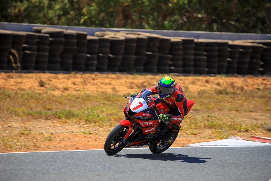 m1gp etapa 05 curvelo sexta gp300 29