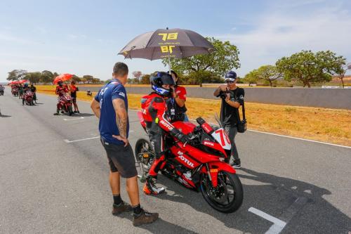 m1gp etapa 05 curvelo sabado gp300 2