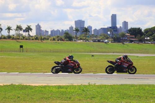 M1GP 2024 etapa 07 domingo gp300 20