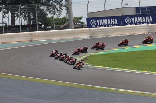 M1GP 2024 etapa 08 sabado gp300 03