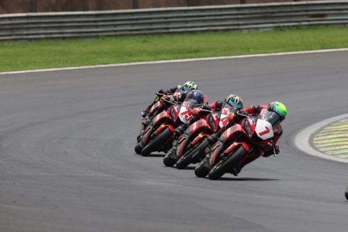 M1GP 2024 etapa 08 sabado gp300 05