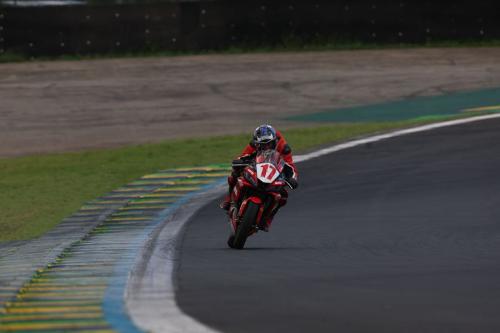 M1GP 2024 etapa 08 sexta gp300 26a