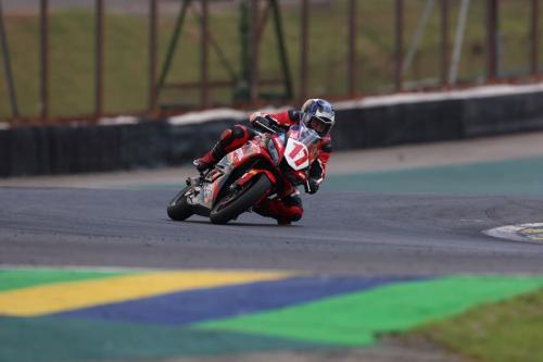 M1GP 2024 etapa 08 sexta gp300 33