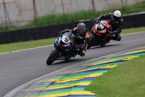 M1GP 2024 etapa 08 sexta gp600 30a