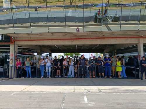 m1gp 2025 etapa 7 domingo publico 142