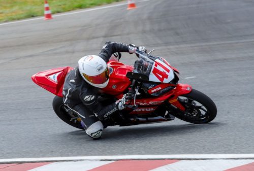 m1gp 2025 etapa 7 sexta gp300 a30