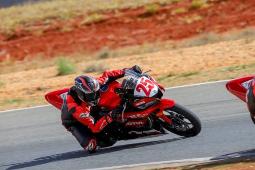 m1gp 2025 etapa 7 sexta gp300 b14