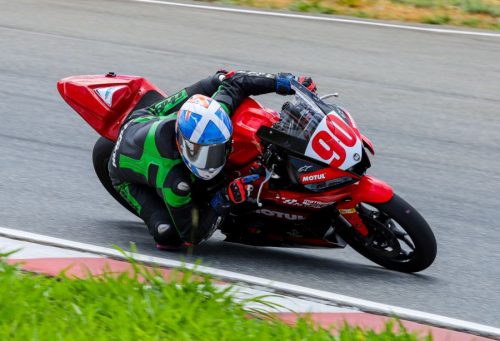 m1gp 2025 etapa 7 sexta gp300 b40