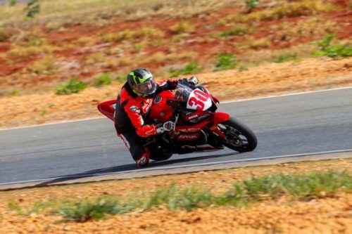 m1gp 2025 etapa 7 sexta gp300 c21