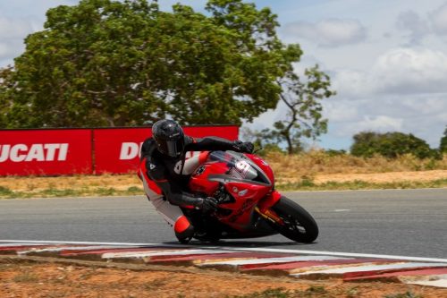 m1gp 2025 etapa 7 sexta gp600 b33