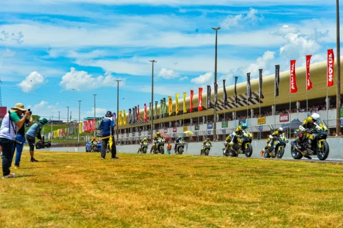 m1gp 2025 etapa 08 cascavel domingo publico 38